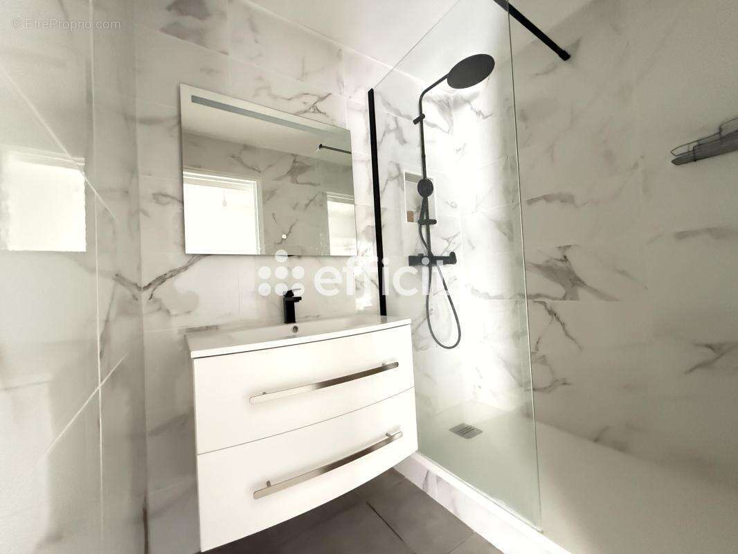 Appartement à GRIGNY