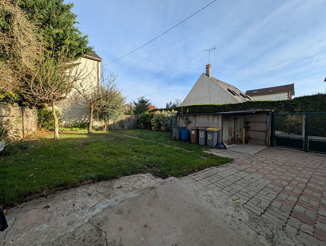Maison à HOUILLES