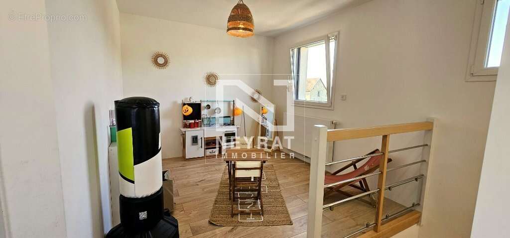 Nouveaute neyrat immobilier ! - photo 8