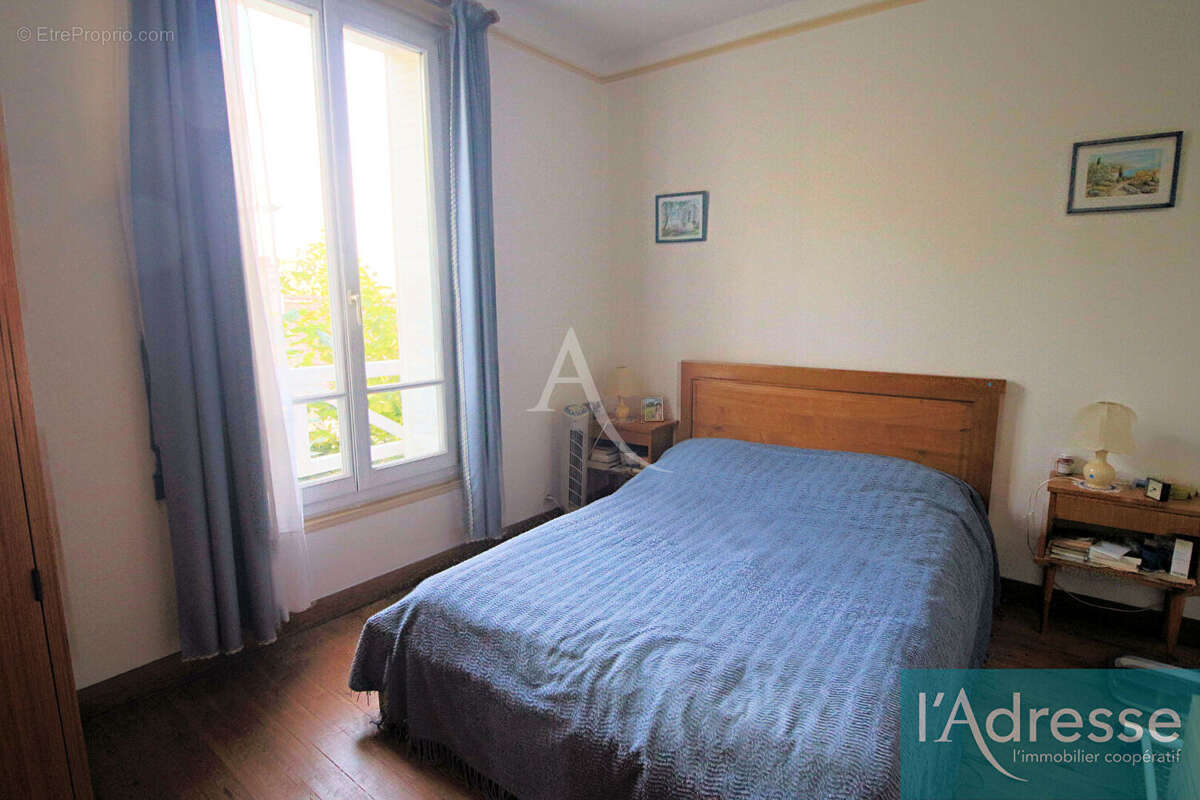 Pour les amoureux des maisons en meulière entièrement individuelles ! - photo 15