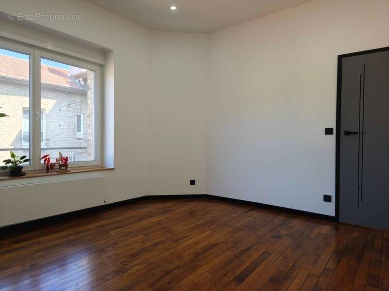 Appartement à vendre de 106m2  LONGUYON (54) - photo 4