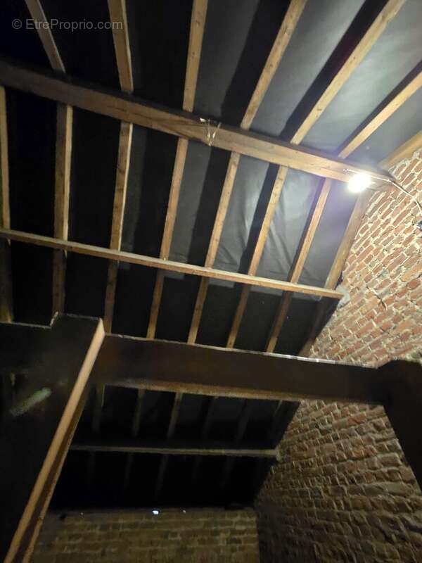 Maison à AULNOYE-AYMERIES