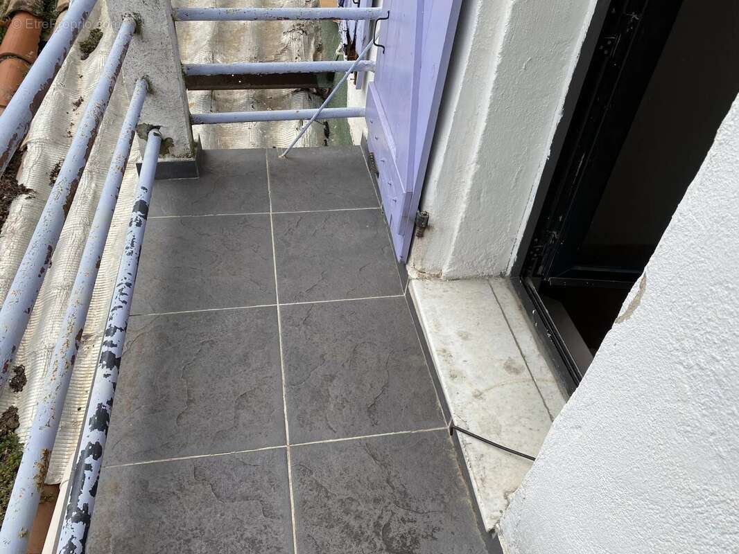 Appartement à AURIOL