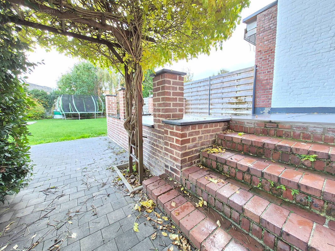 Maison à LYS-LEZ-LANNOY