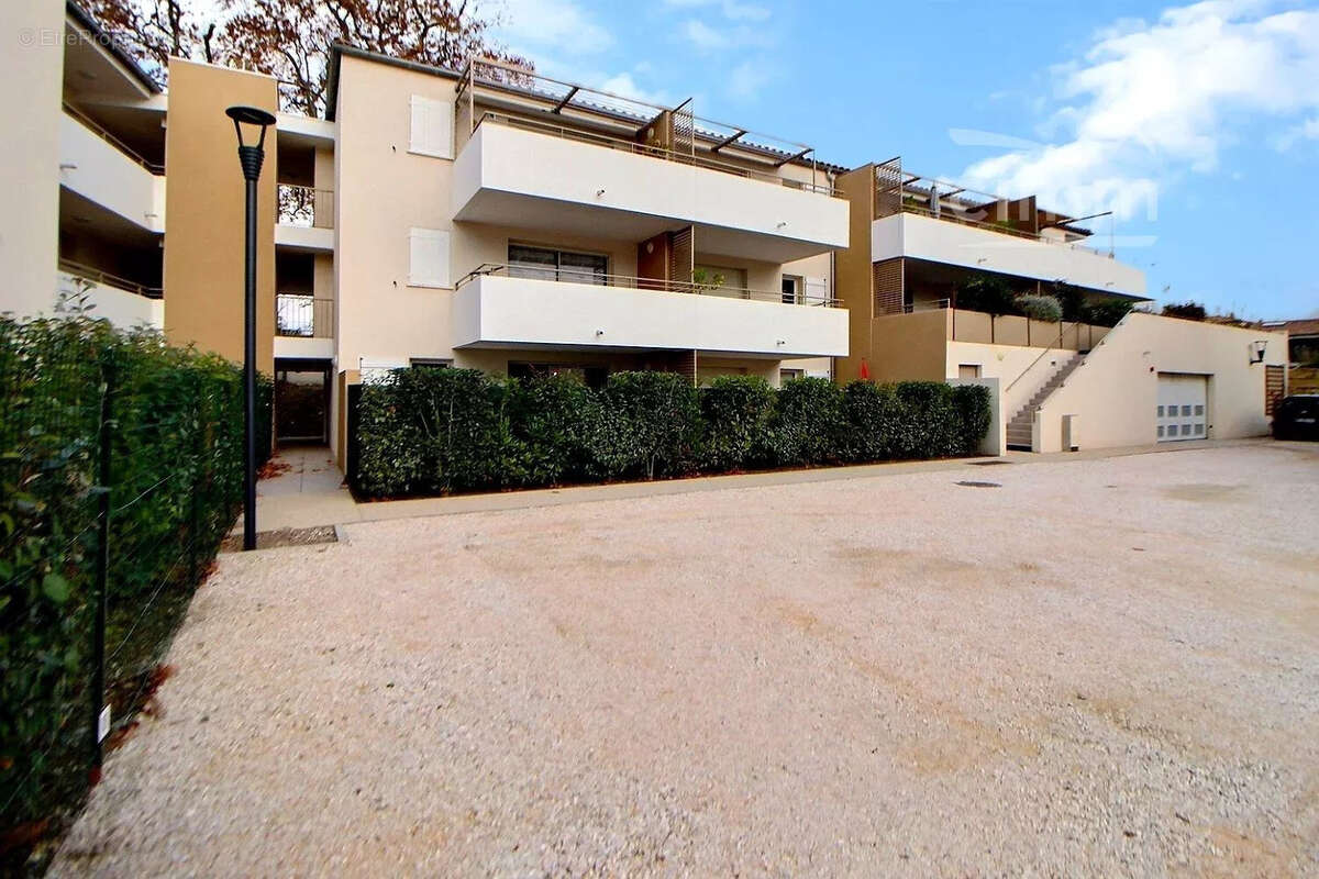 Appartement à LOUPIAN