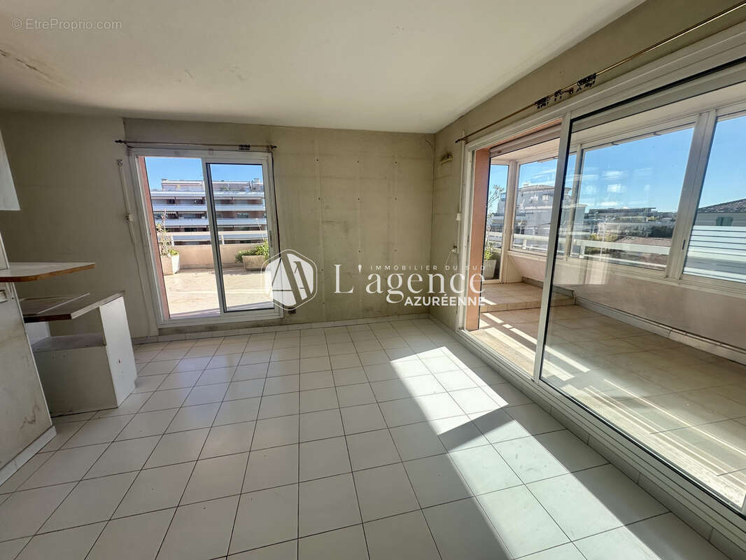 Appartement à CAGNES-SUR-MER