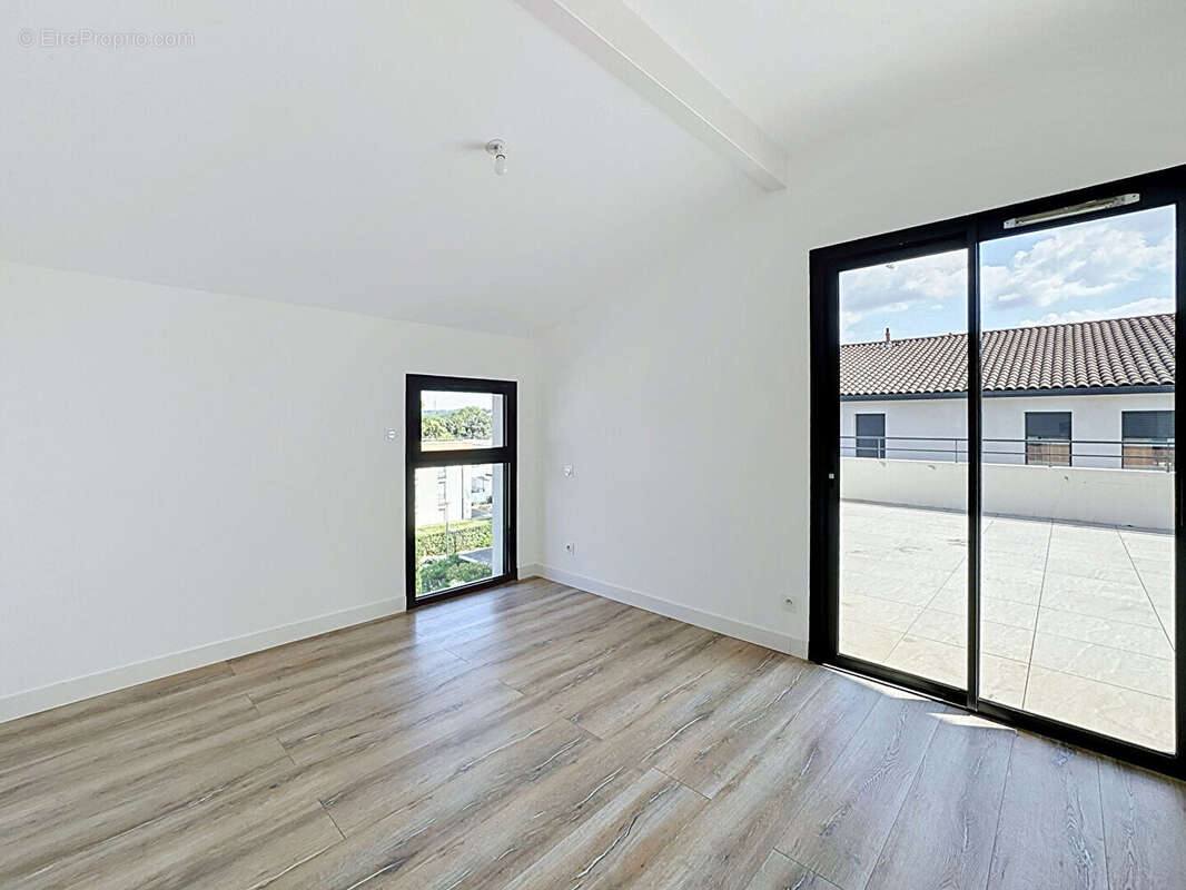 Appartement Quint Fonsegrives 4 pièce(s) 119 m2 - photo 11