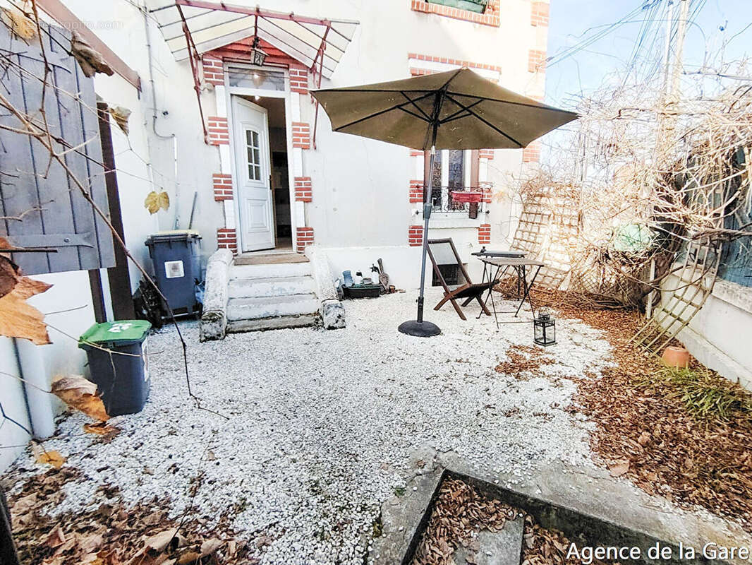 Appartement à HOUILLES