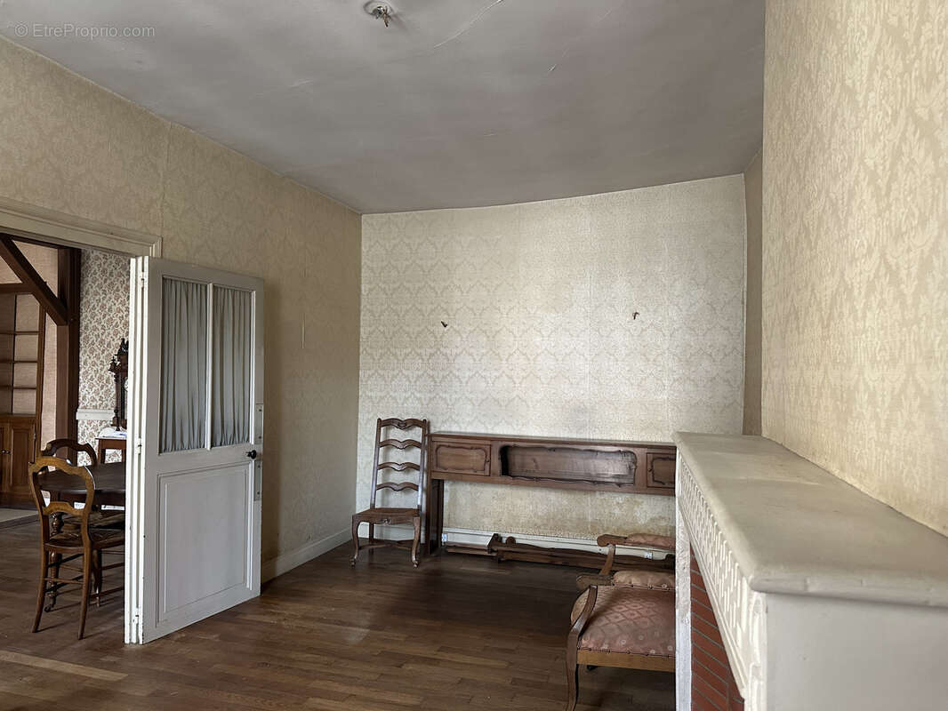 Maison de bourg 4 chambres   Proche commerces ! - photo 5