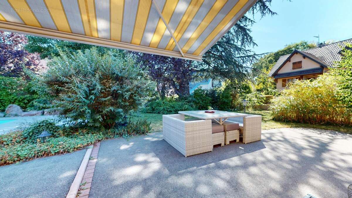 Maison à MORSCHWILLER-LE-BAS