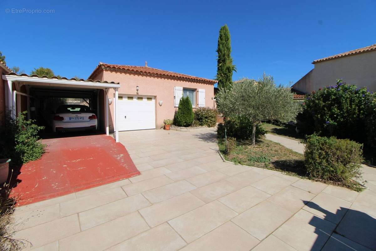 Maison à VILLEVEYRAC