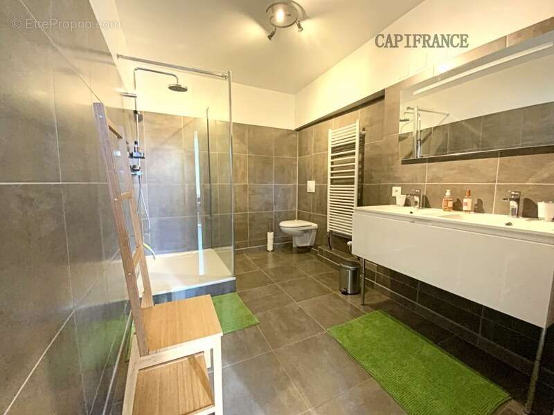 Maison à FORCALQUIER