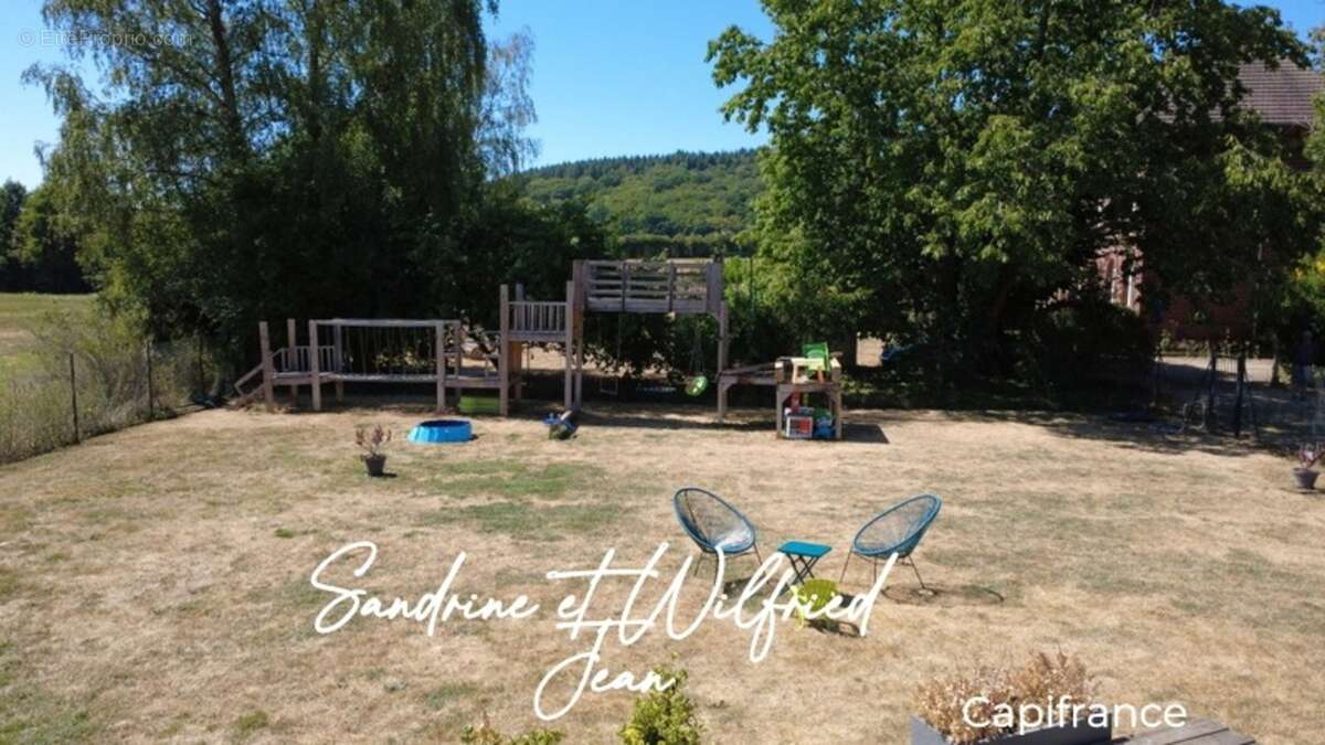 CHARLEVAL – Maison d'architecte 2018  155 m²  Suite parentale  DPE A/A  Garage 39 m²  Vue campagne - photo 20