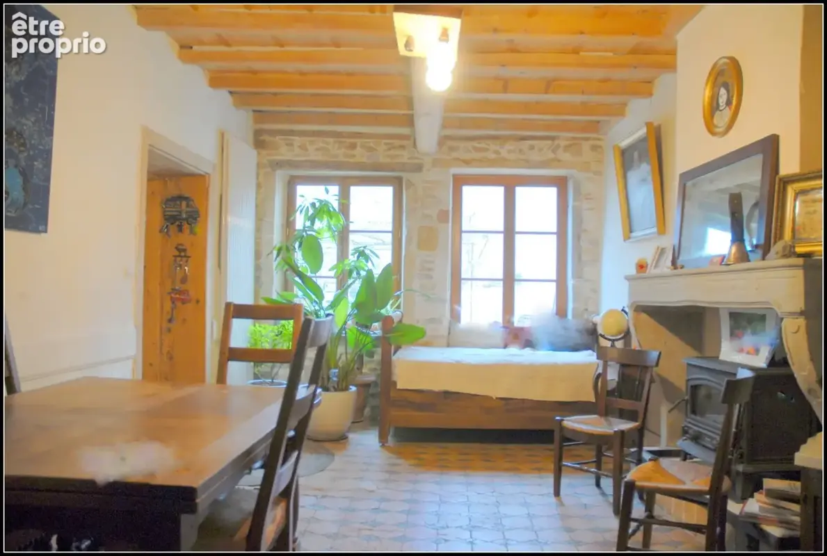 Maison à vendre 147m², jardin + dépendances CURIS AU MONT D'OR (69250) - photo 11