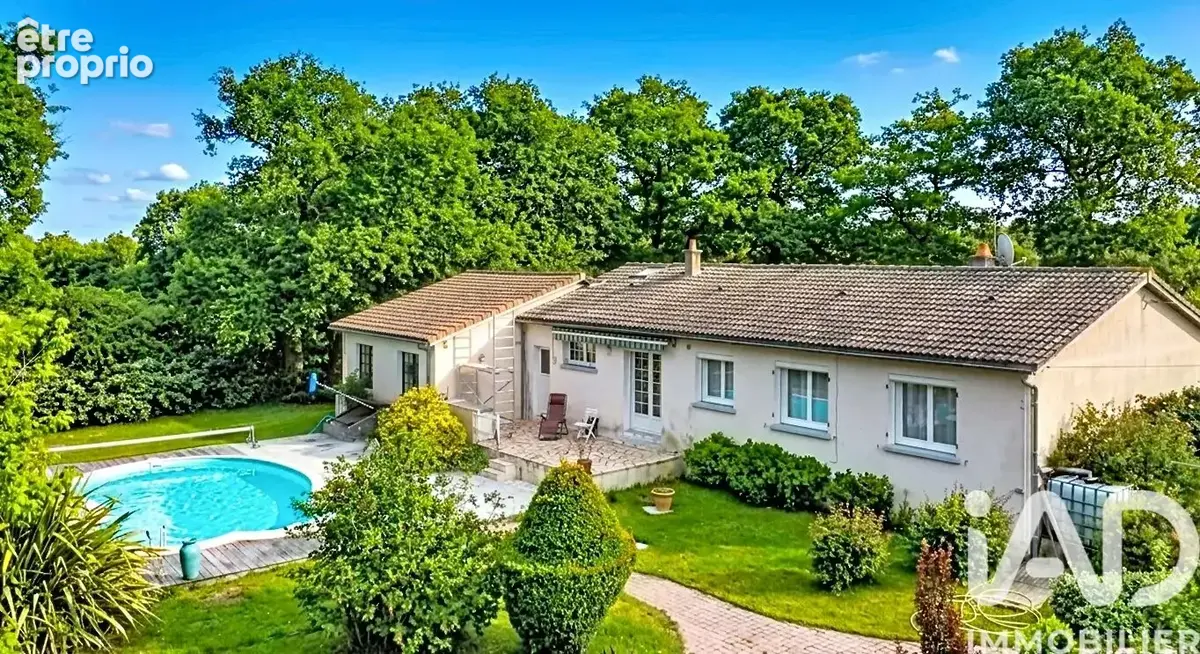 Photo 1 - Maison à CHATILLON-SUR-THOUET