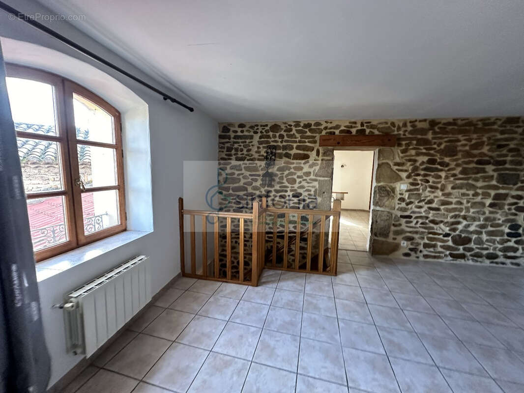 Maison à ALLEGRE-LES-FUMADES