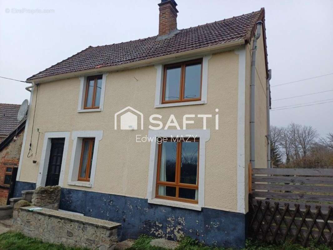 Maison 69 m² à Saint-Pardoux-Les-Cards  - photo 2