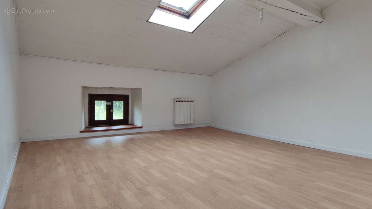 Montferrier, Maison T3 avec jardin et garage - photo 4
