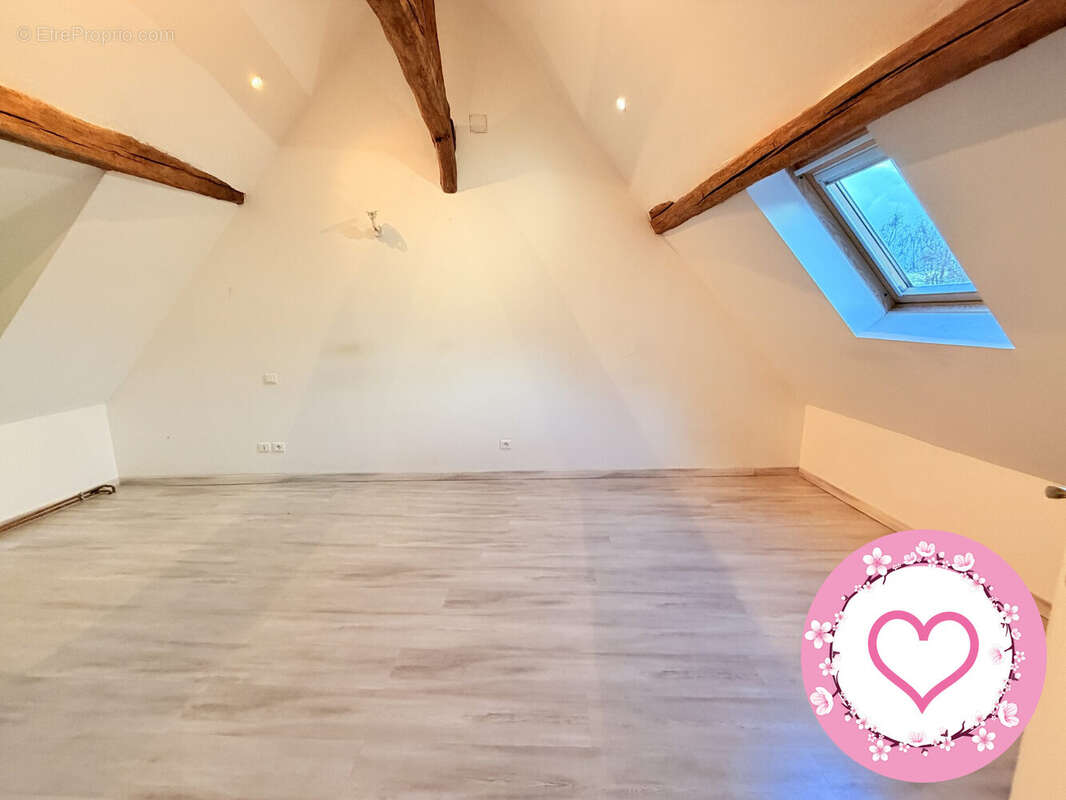 Maison à DAMPIERRE-EN-BURLY