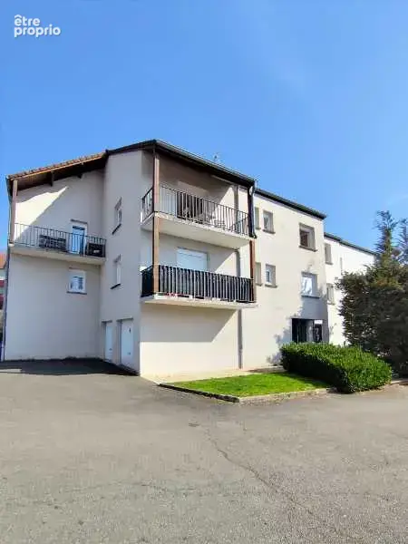 Appartement à MEZIRE