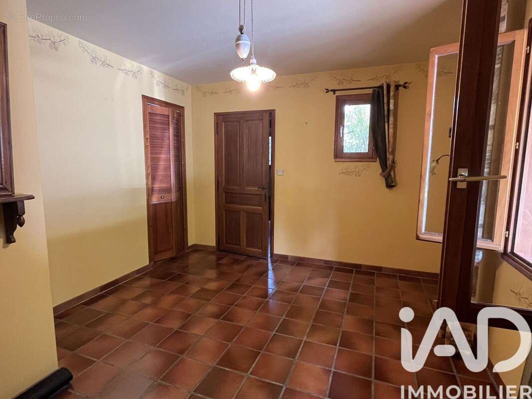 Photo 8 - Maison à HOUEILLES