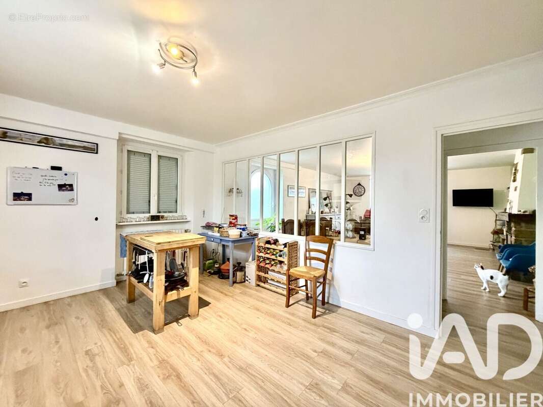 Maison 315 m² à Le Faouet  - photo 3