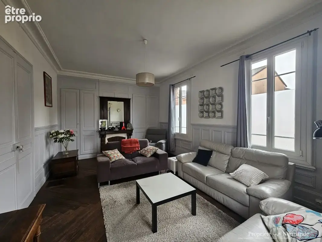 Maison 9 pièces 210 m² à vendre à Pont-Audemer (27500) - photo 3
