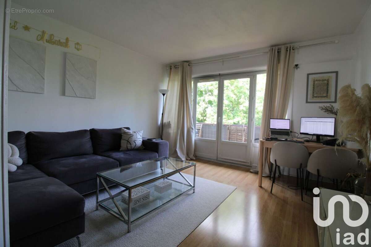 Photo 2 - Appartement à VILLIERS-LE-BEL