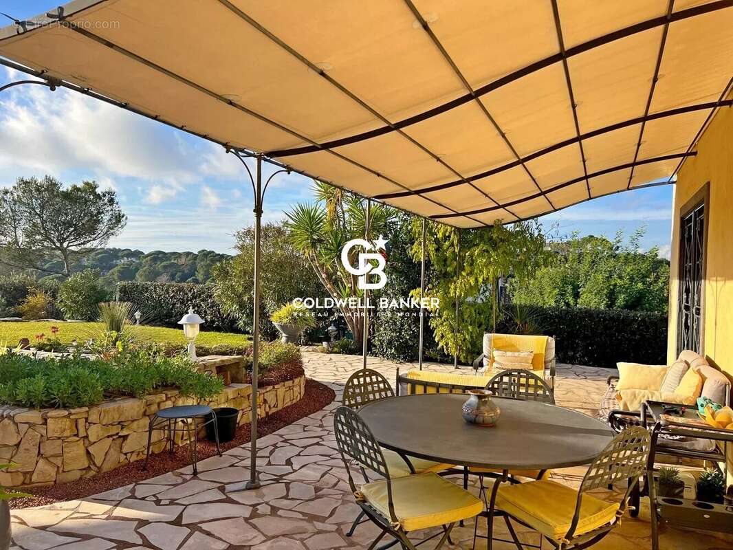 Maison à SAINT-RAPHAEL