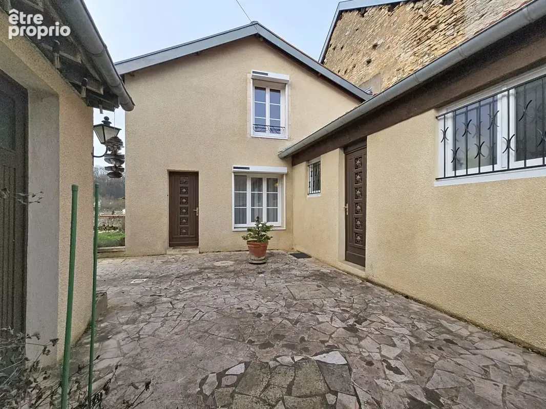 Photo Maison à Chaumont au prix de 135 000€