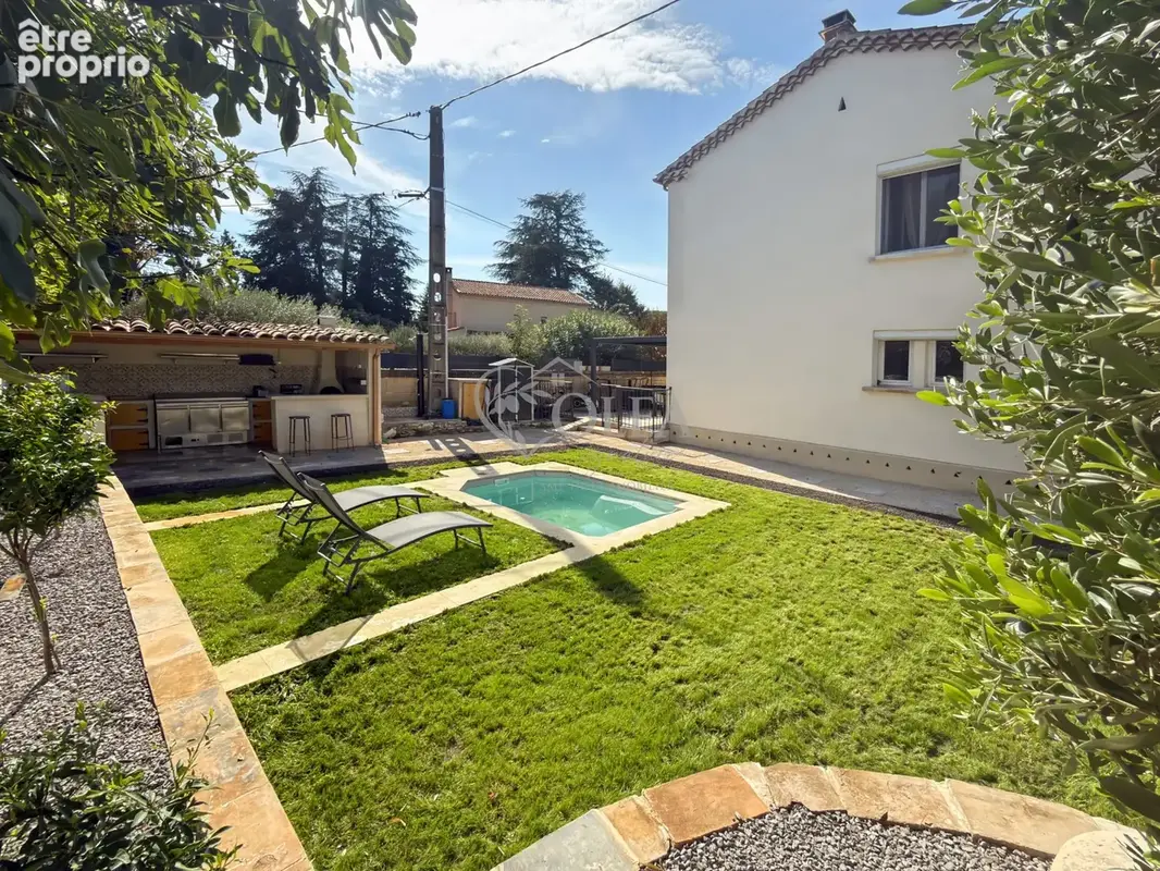 Maison 4 pièces 83 m² à vendre à Uzes (30700) - photo 4