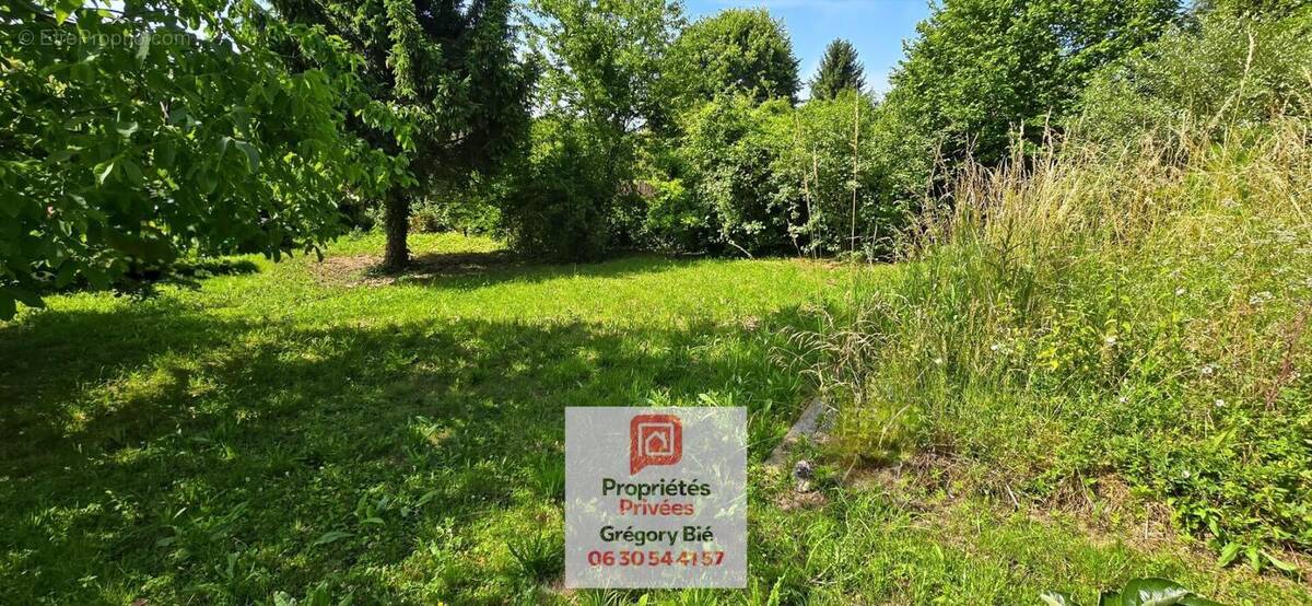 Terrain à NANTEUIL-SUR-MARNE