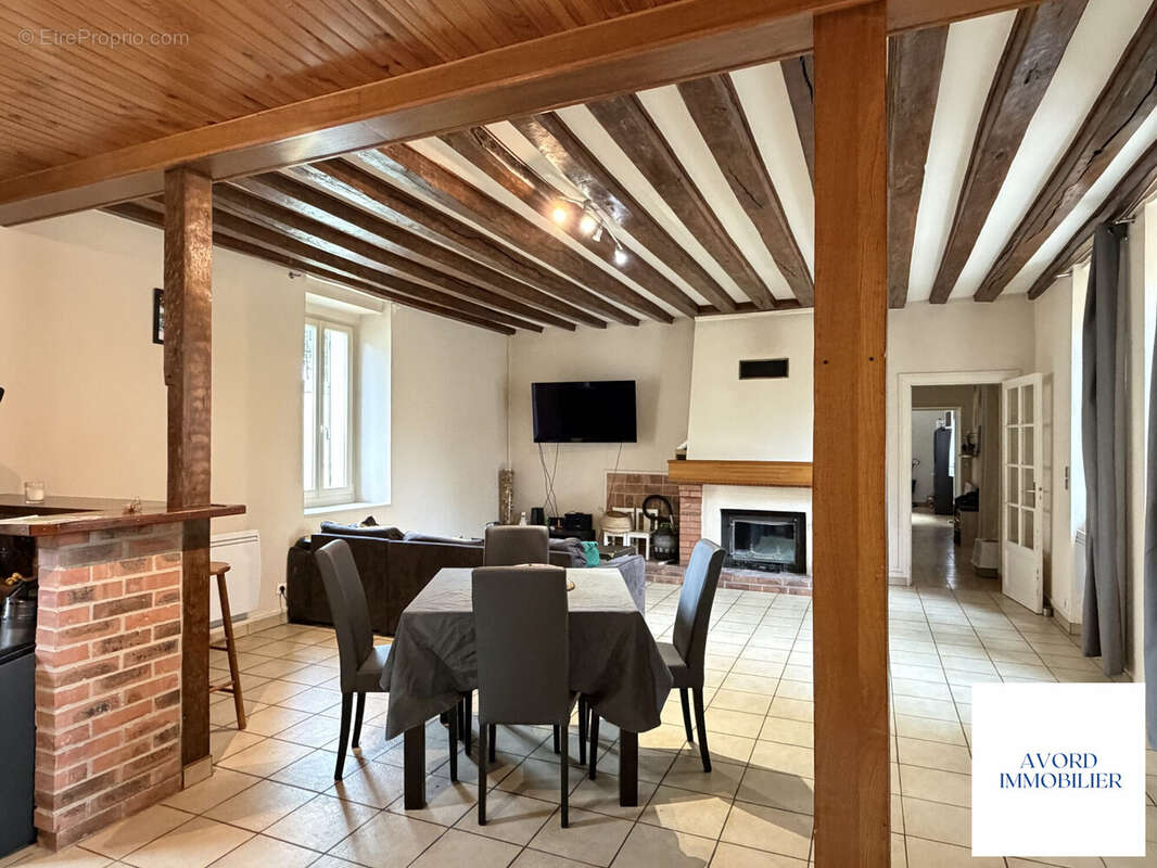 Rez-de-chaussée Séjour - Maison à ETRECHY