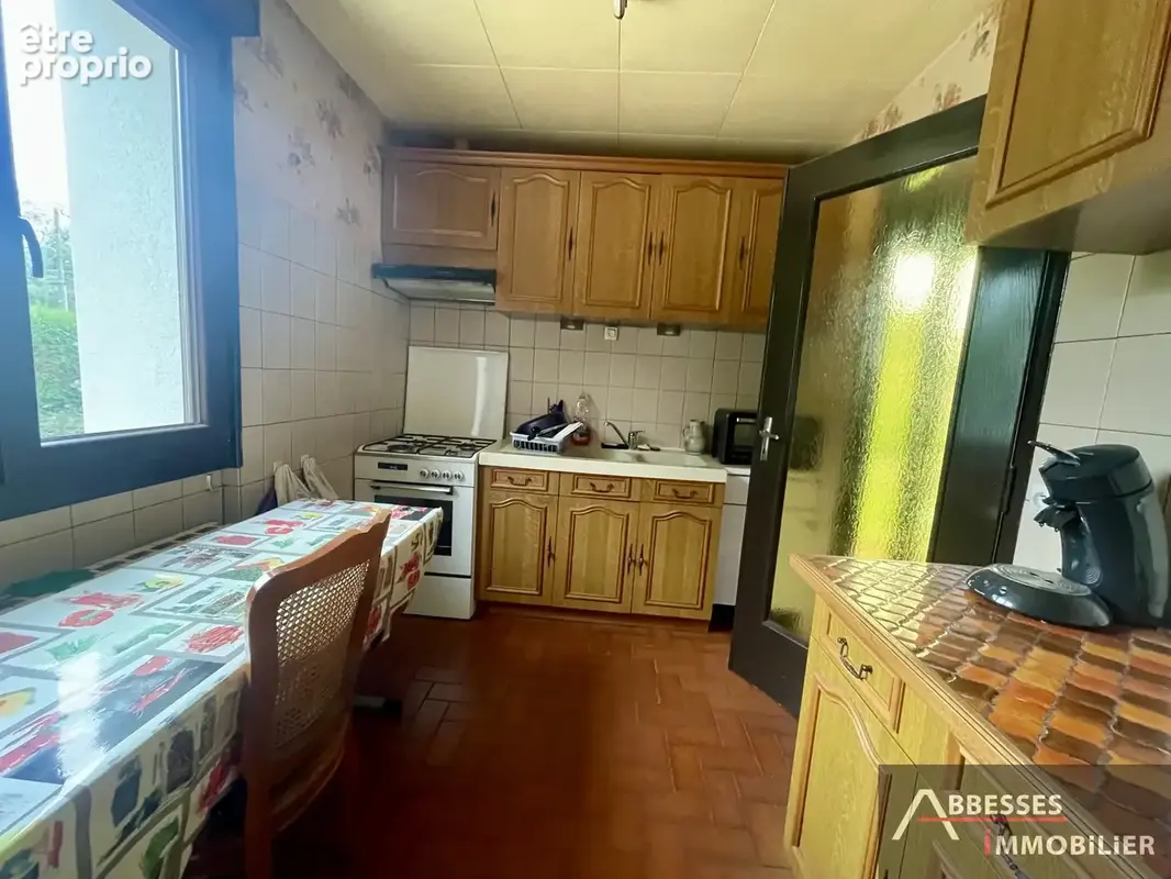 EN EXCLUSIVITÉ : ELOYES : Maison type F5 sur sous sol à conforter - photo 6