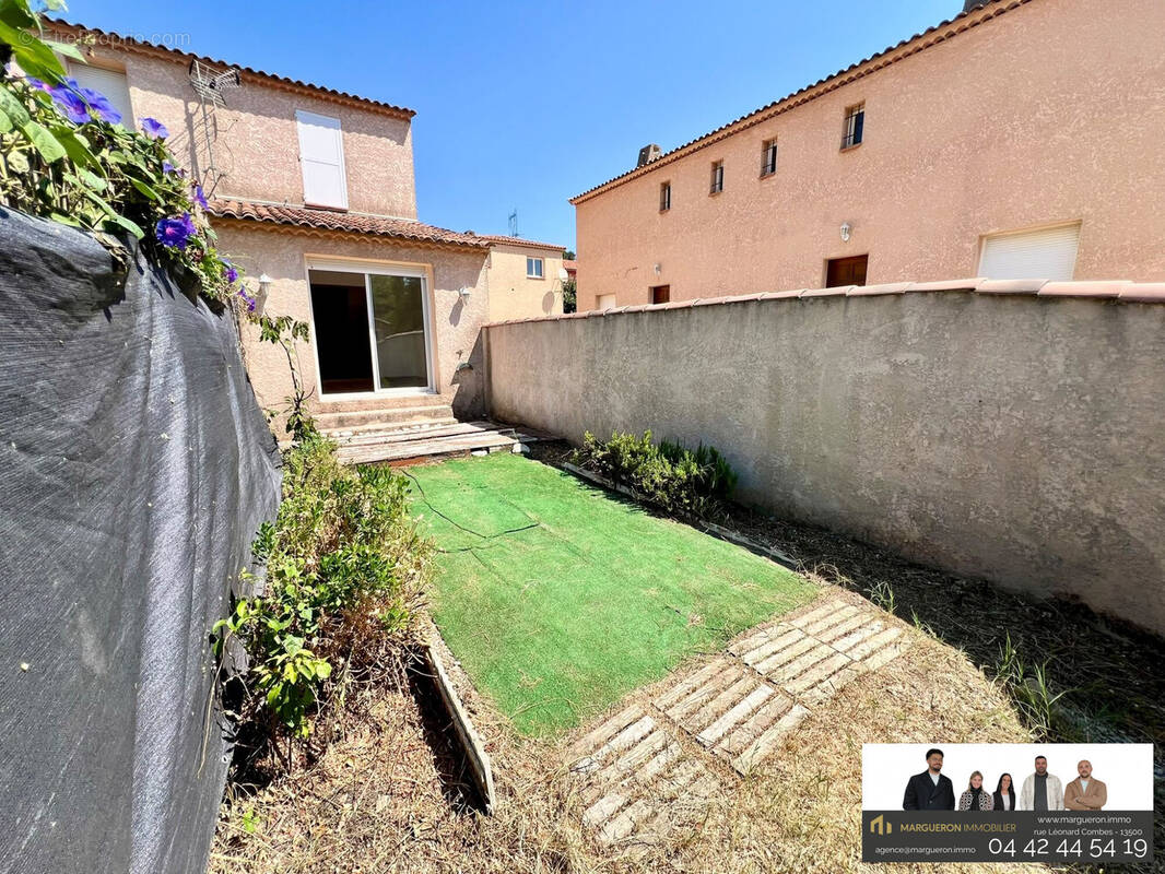 Appartement à ENSUES-LA-REDONNE