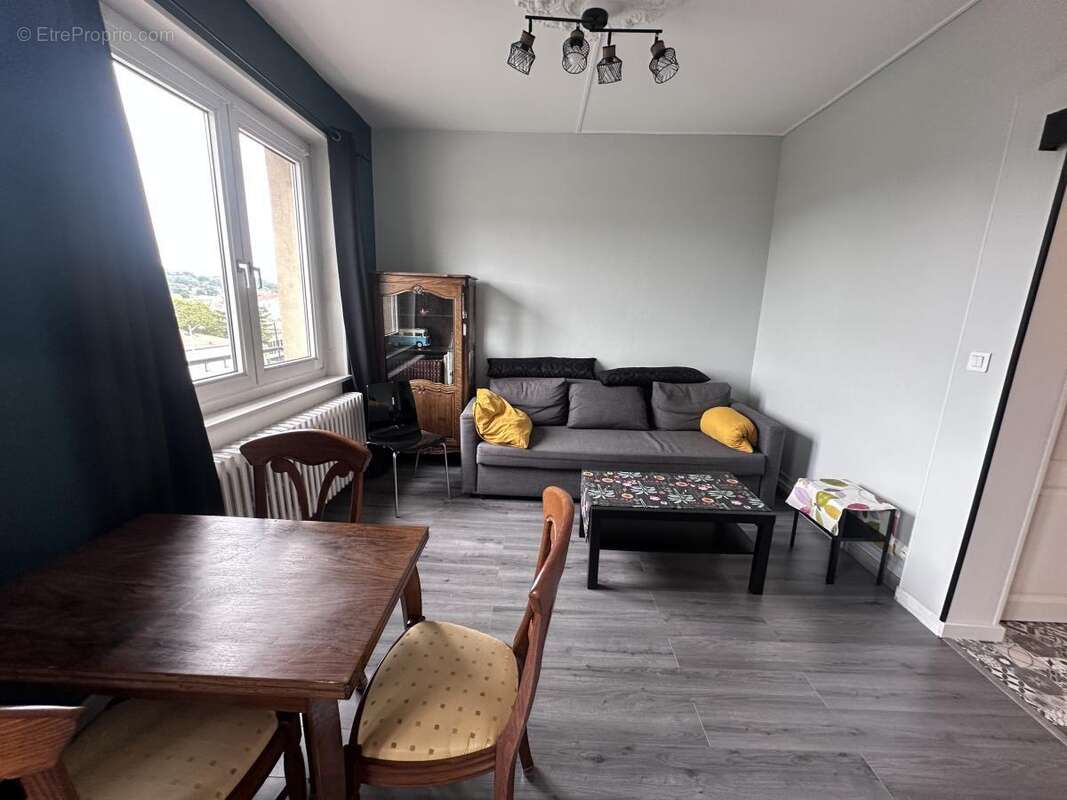 Appartement 52 m² à Nancy  - photo 9