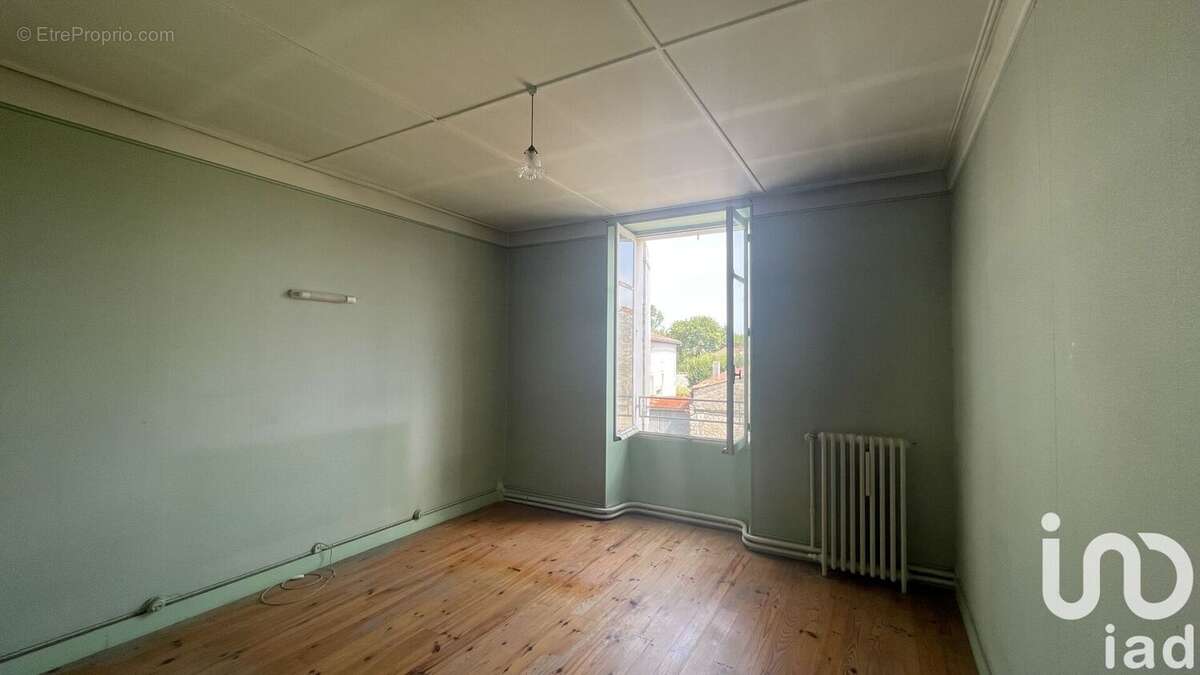 Maison 169 m² à Nere  - photo 5