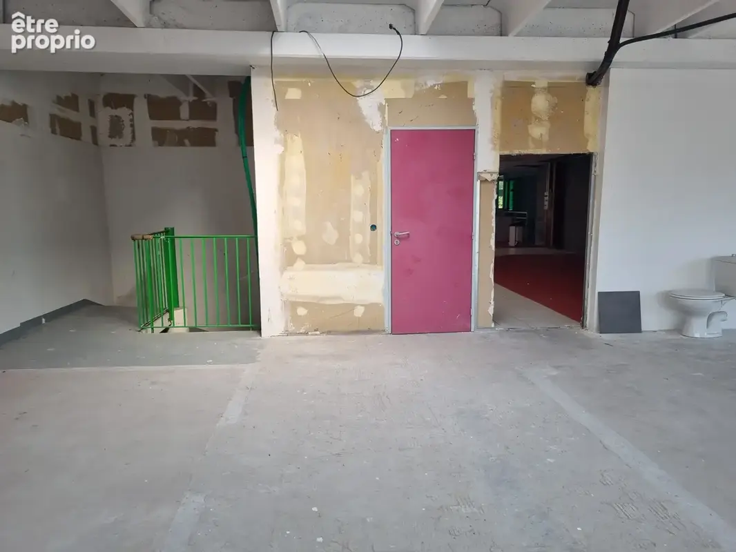 Local commercial - photo 6