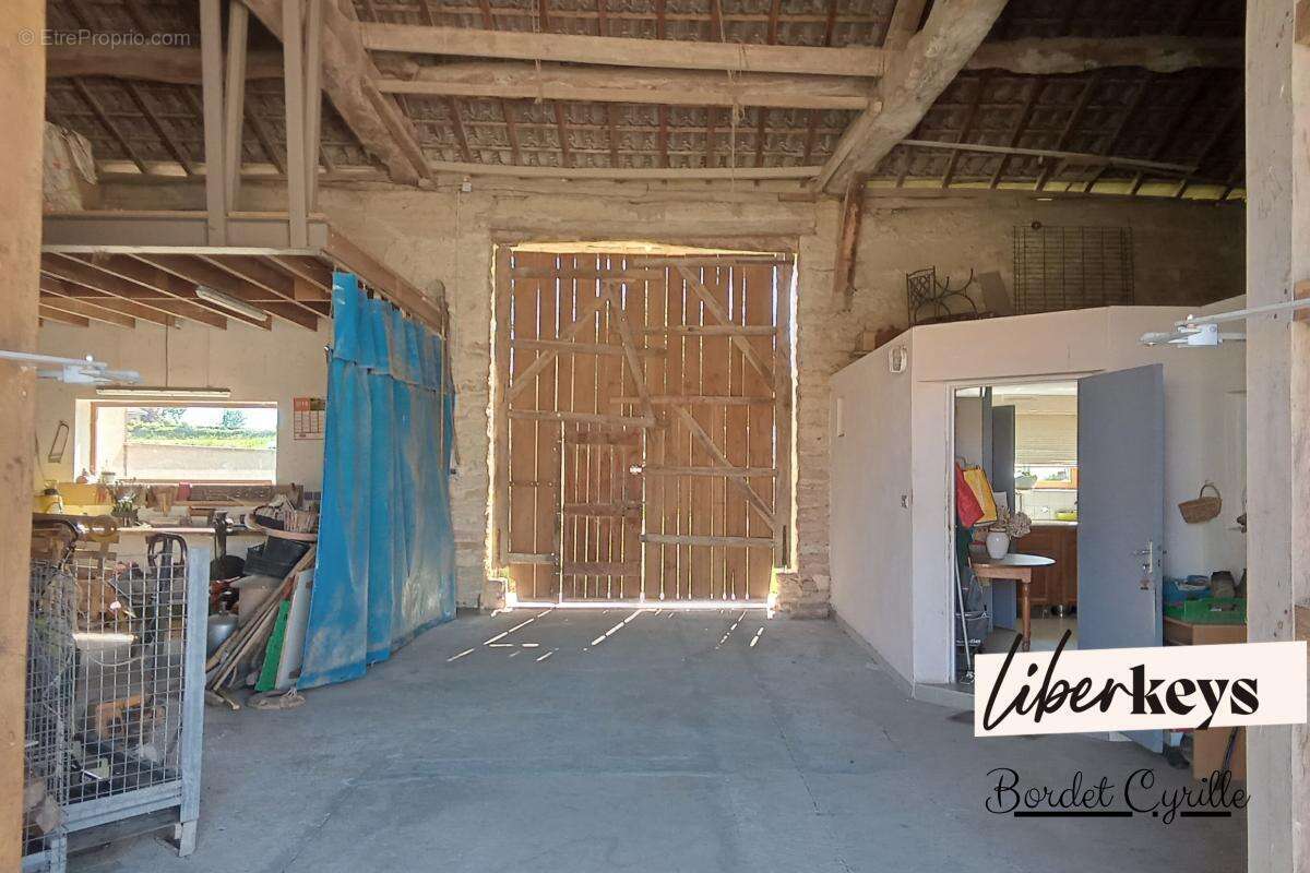 Maison à SAINT-BENIGNE