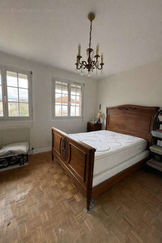 Maison à CHATENOY-LE-ROYAL