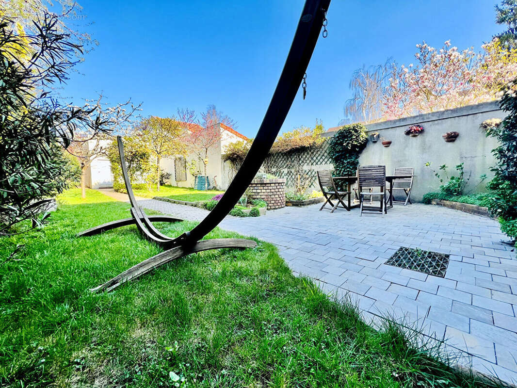 Maison à CHOISY-LE-ROI