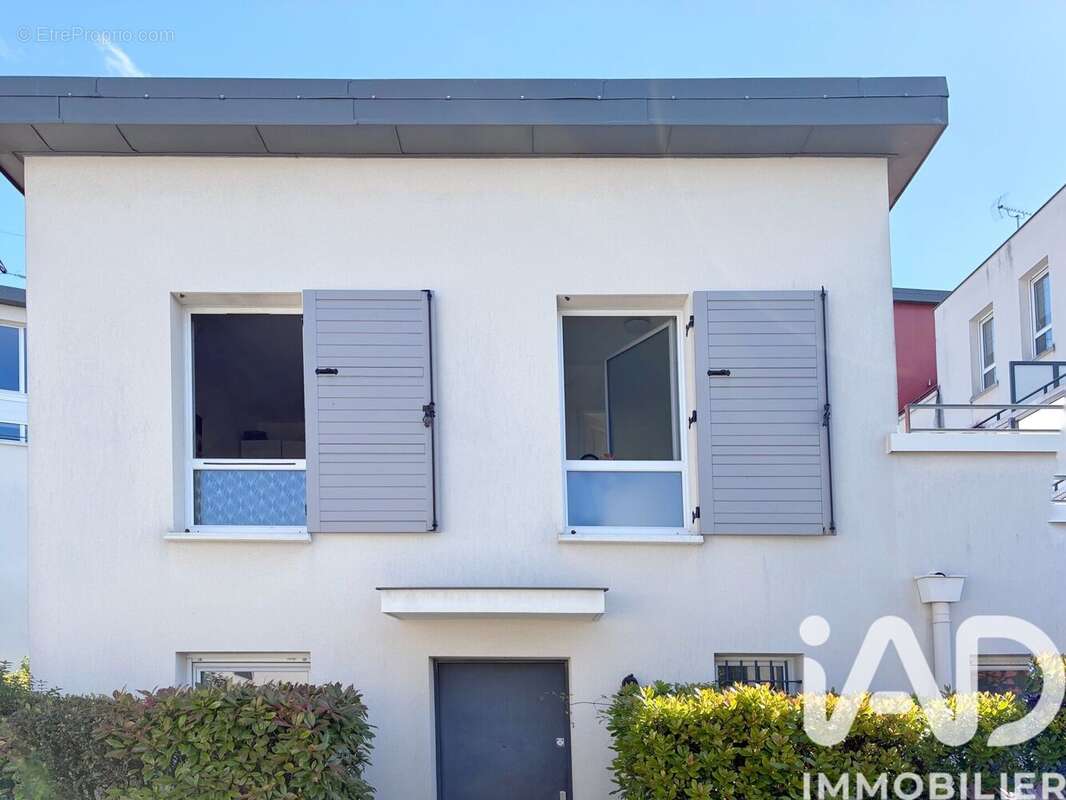 Photo 2 - Appartement à VILLEMOMBLE