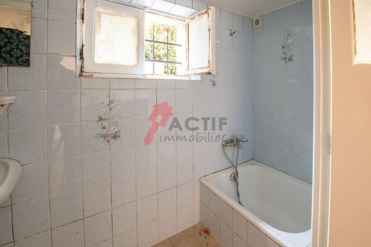 Maison à CORBEIL-ESSONNES