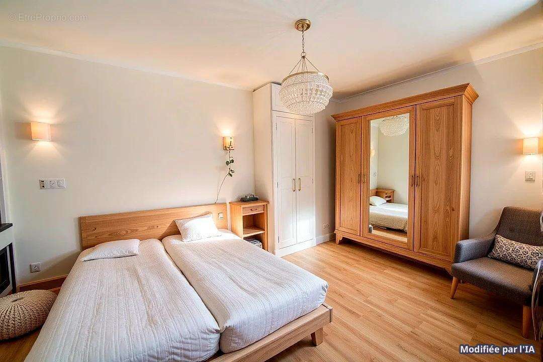 Maison à JUILLAN