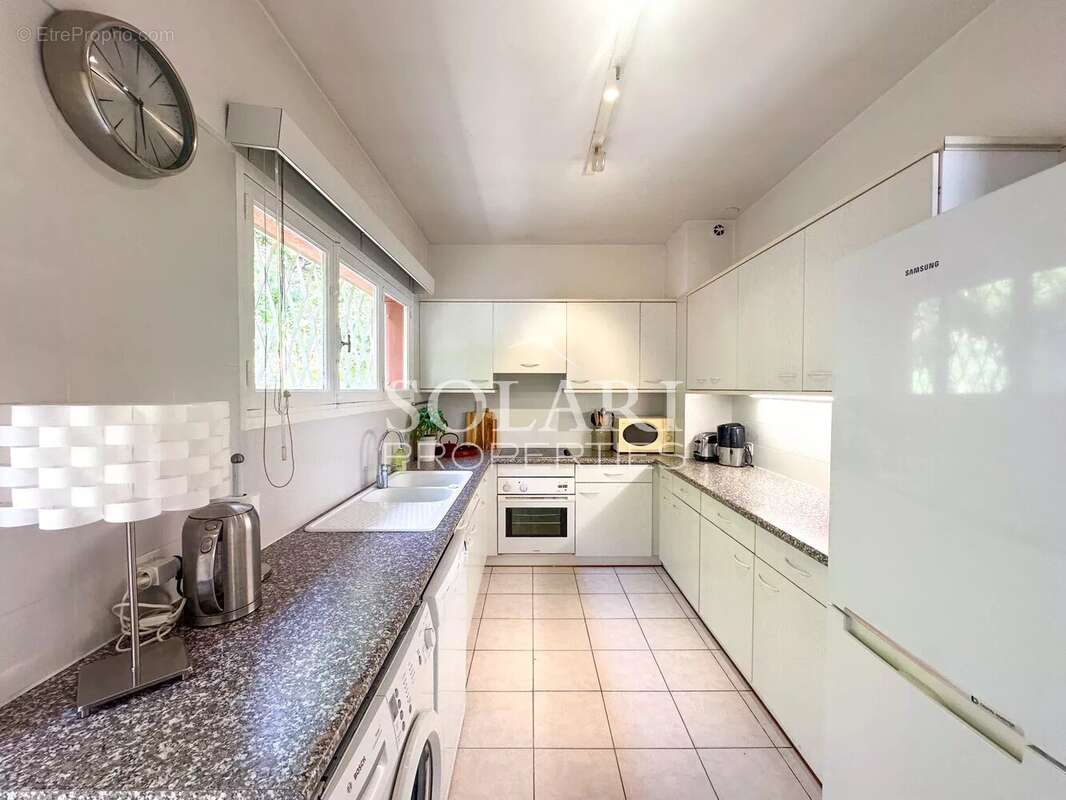 Maison à THEOULE-SUR-MER