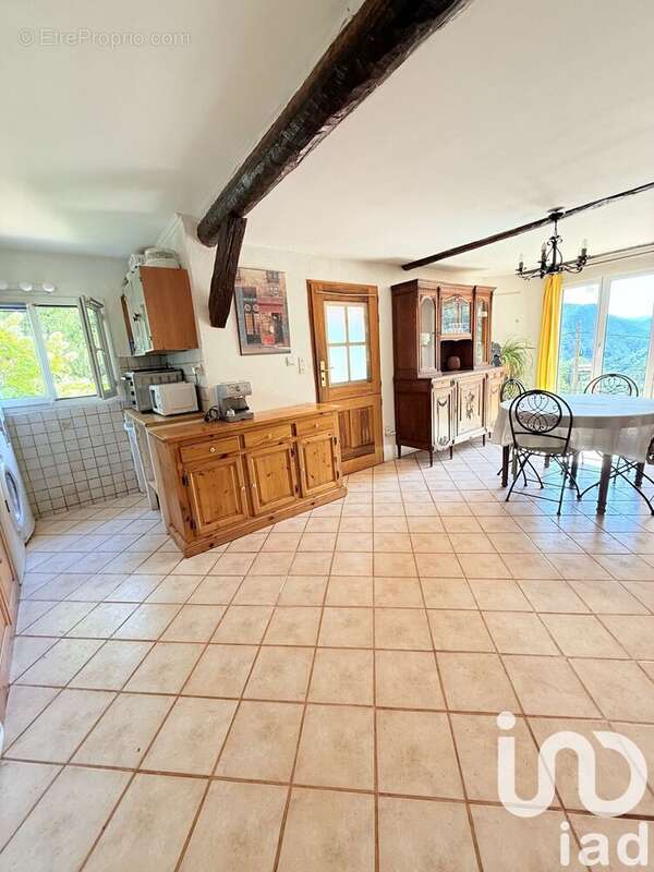 Maison 97 m² à Pierrefeu  - photo 9