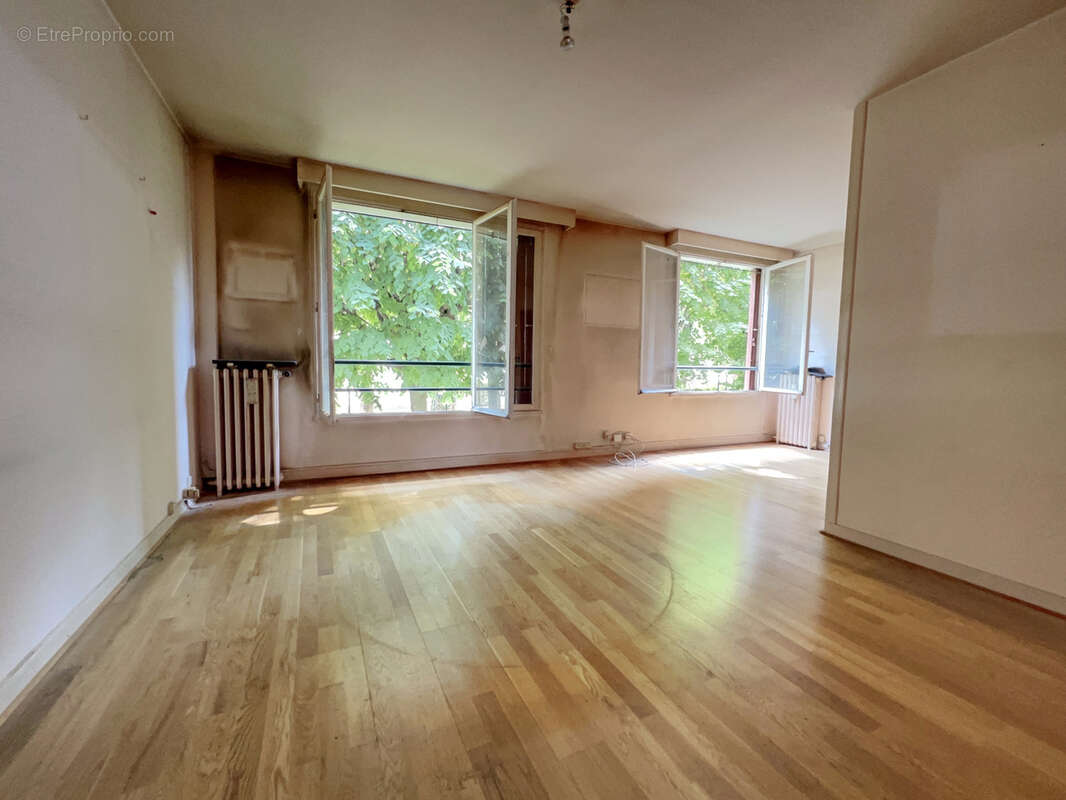 Appartement à RUEIL-MALMAISON