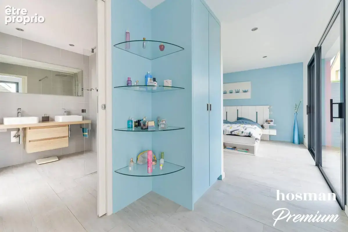 Coup de coeur ! Maison d'architecte d'exception aux portes de Nantes - 167 m2 avec 4 chambres, au calme en fond d'une impasse pr - photo 17