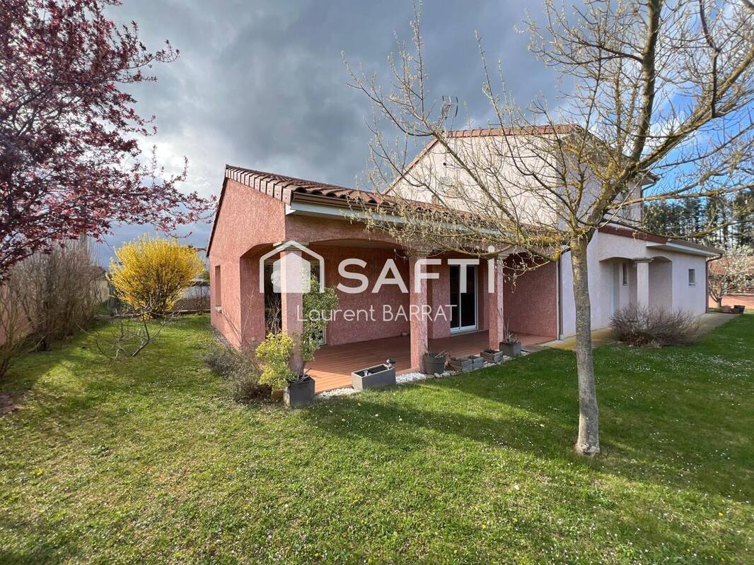 Photo 1 - Maison à LE BREUIL-SUR-COUZE