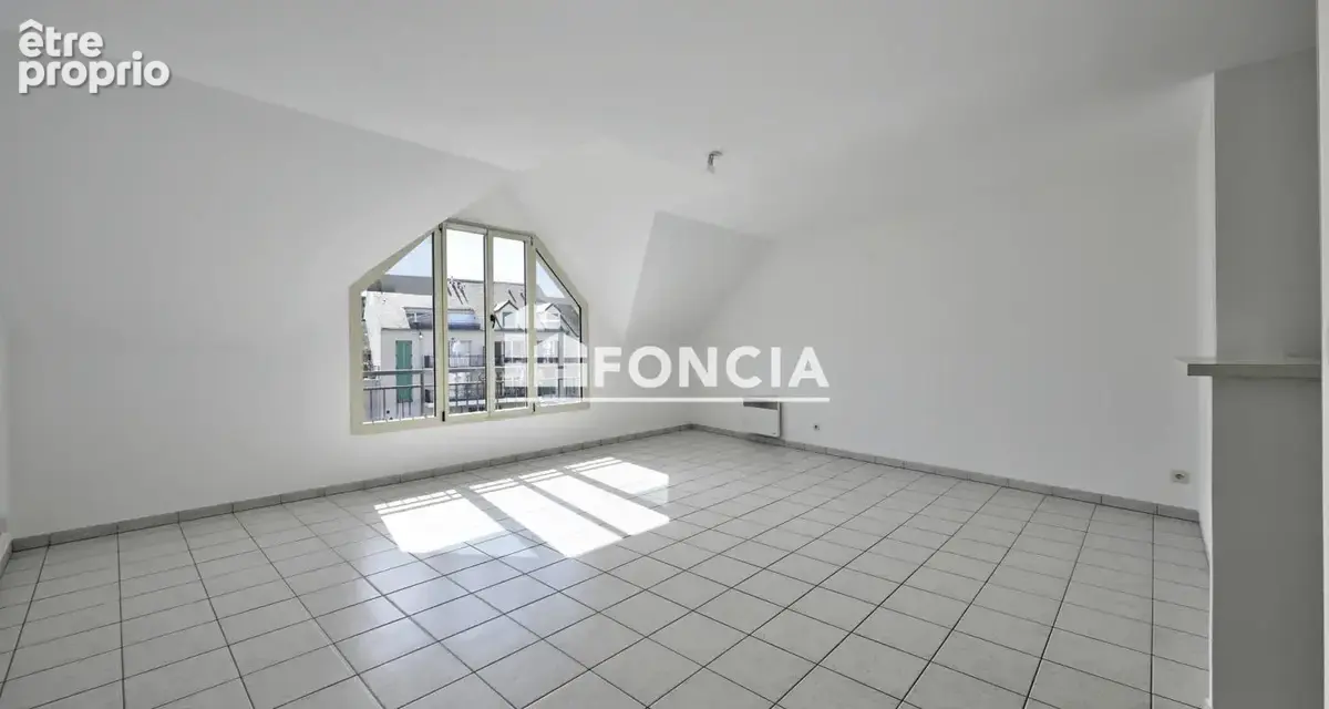 Osny grand f3 de 73 m2 au dernier etage centre ville et gare avec deux parkings sous sol - photo 3